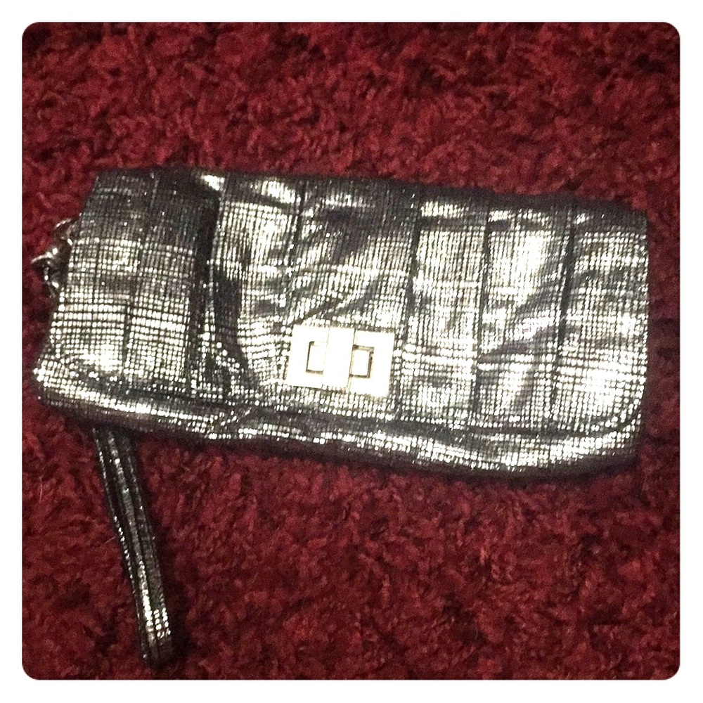 ❤️Silver clutch ❤️